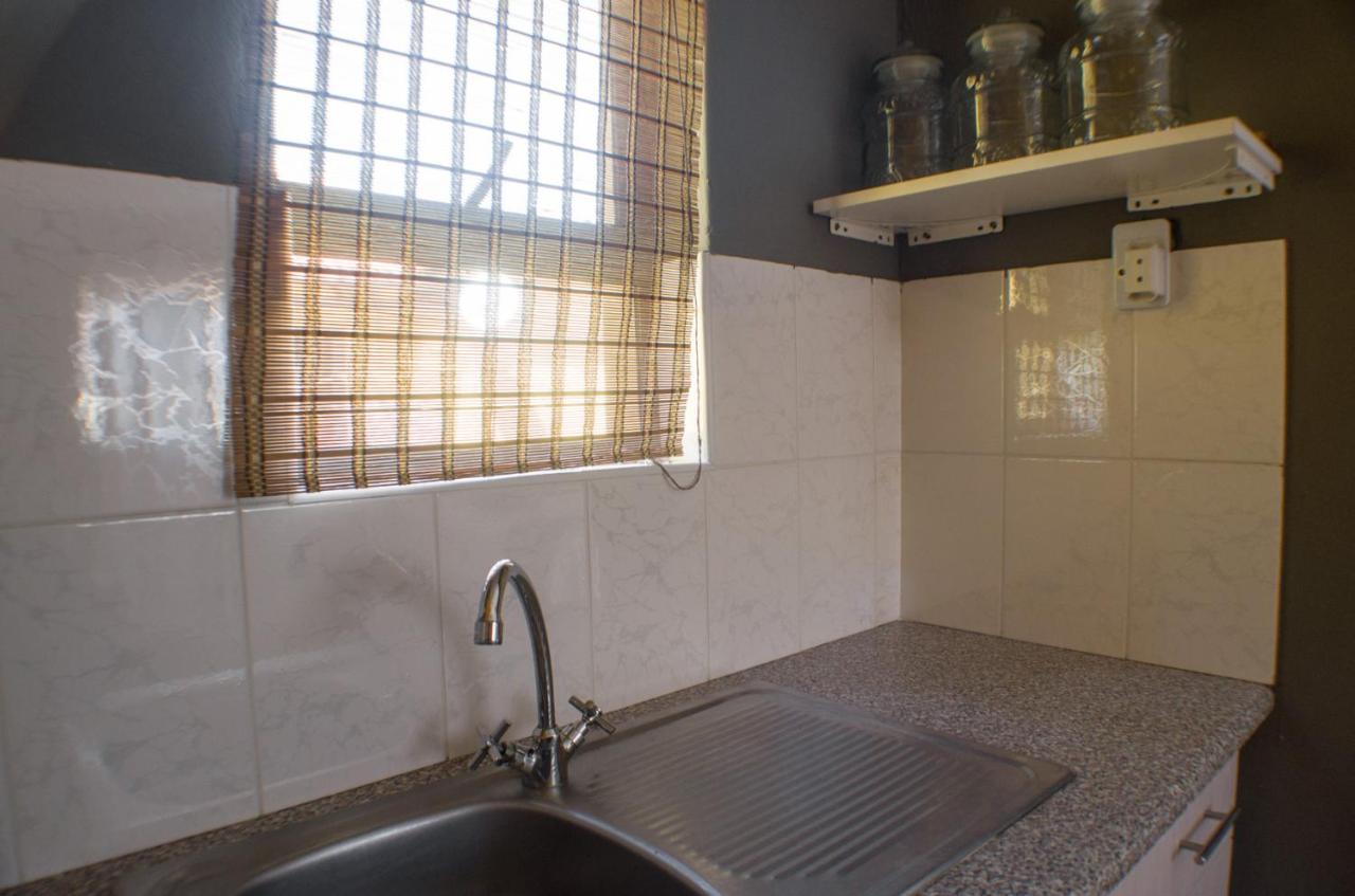 Seroloana Guest House روستنبرج المظهر الخارجي الصورة