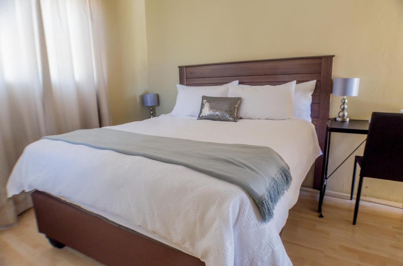 Seroloana Guest House روستنبرج المظهر الخارجي الصورة