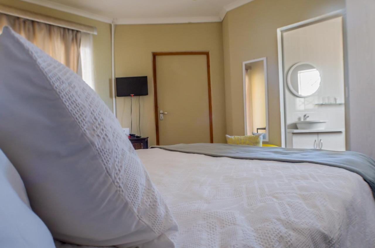 Seroloana Guest House روستنبرج المظهر الخارجي الصورة